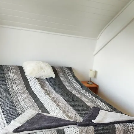 Grey Line Holiday home