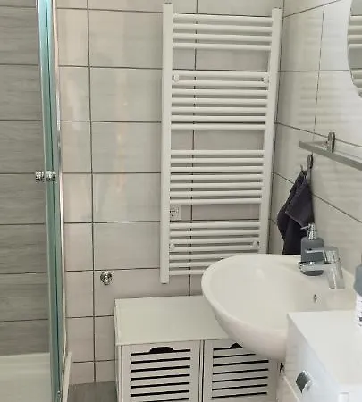 Grey Line Feriehus Badacsonytördemic