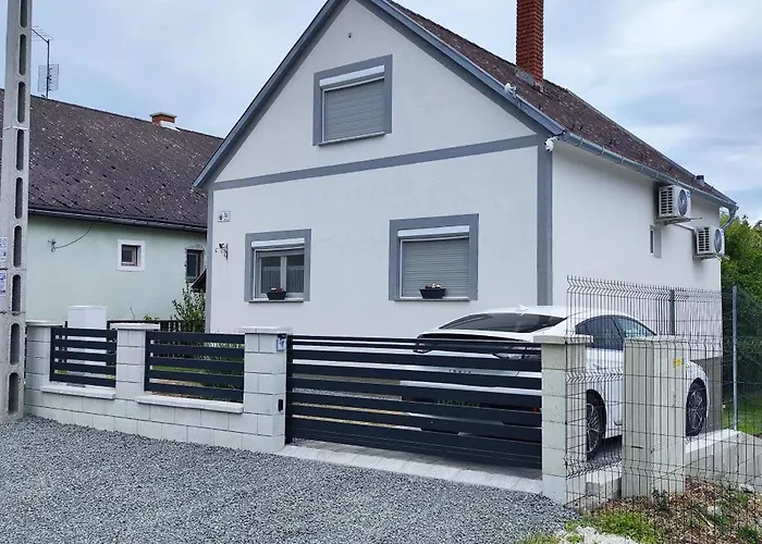 Holiday home Grey Line *